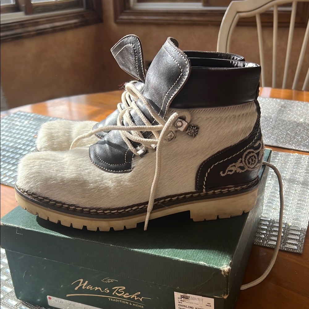 Black and White Ankle Boots with Fuzzy Lining and Sturdy Sole from Gorsuch